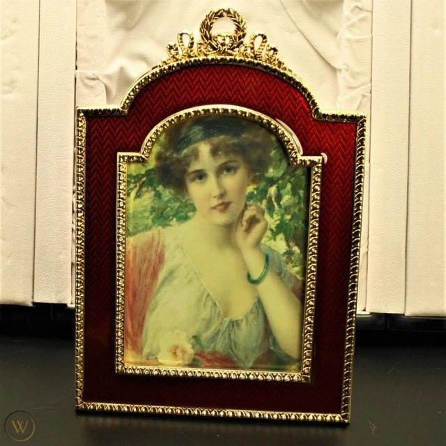 Faberge Alexander Palace 4" X 5.5" Picture Frame Red Enamel Guilloche Gold Plate