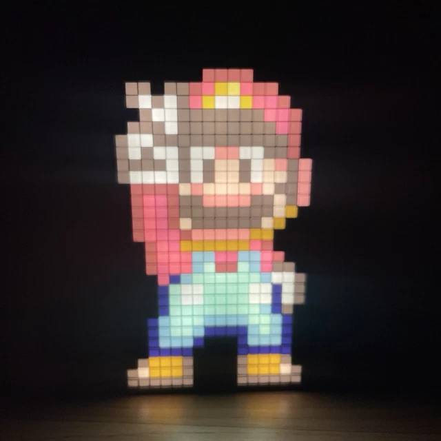 PIXEL PALS SUPER Mario World Mario Light Up Figure Nintendo