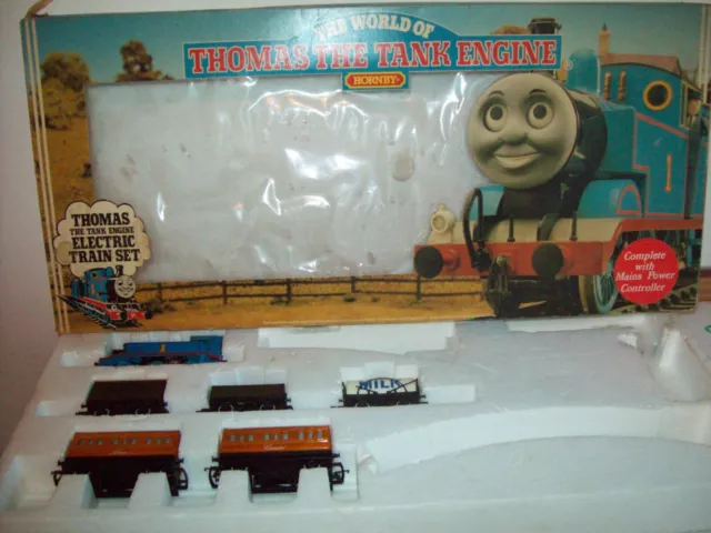 Triang Hornby Thomas Electric Train Set