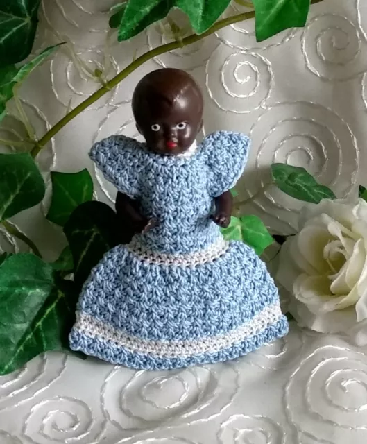 Puppenkleid Hellblau 8,5-11 cm gehäkelt Dolls Clothes crocheted OOAK
