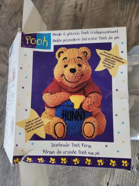 1998 Disney Wilton Winnie The Pooh Stand Up Cake Pan COMPLETE w/ Clips IN BOX