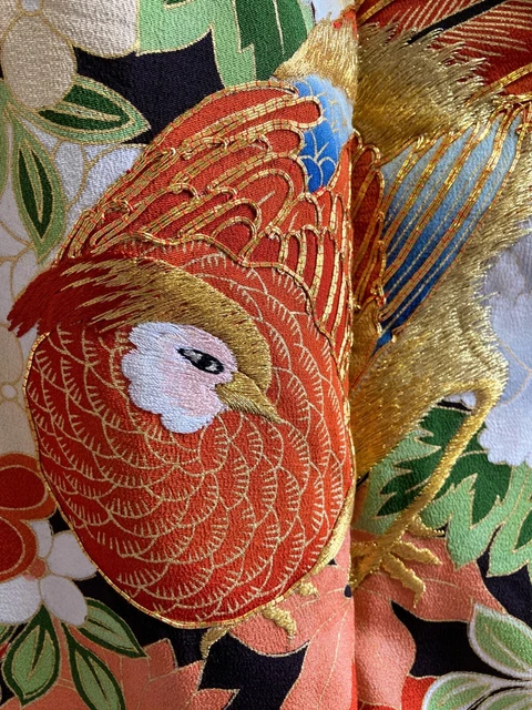 Vintage Japanese kimono - Kuro tomesode with Beautiful embroidery 2