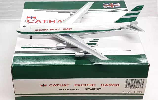 JC Wings 1:200 Boeing 747-200F Cathay Pacific Cargo VR-HVY Ref: XX2858