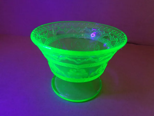 Green Depression Patrician Spoke Sherbet Uranium Federal Glass Company