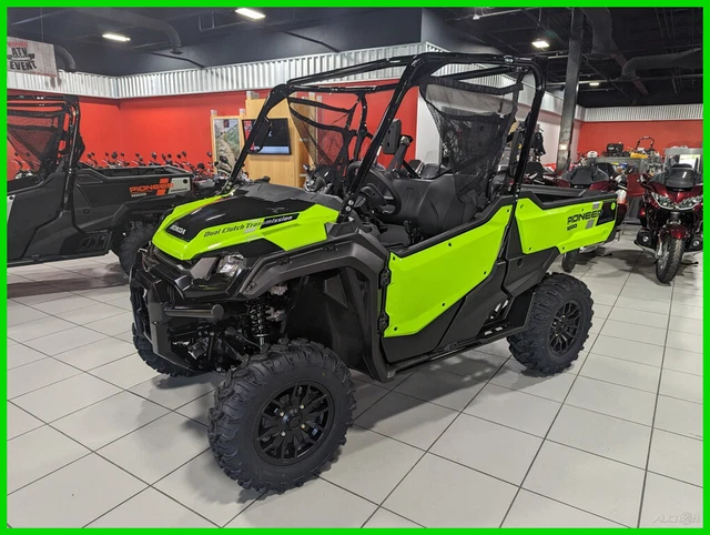 2023 Honda Pioneer 1000 Deluxe New
