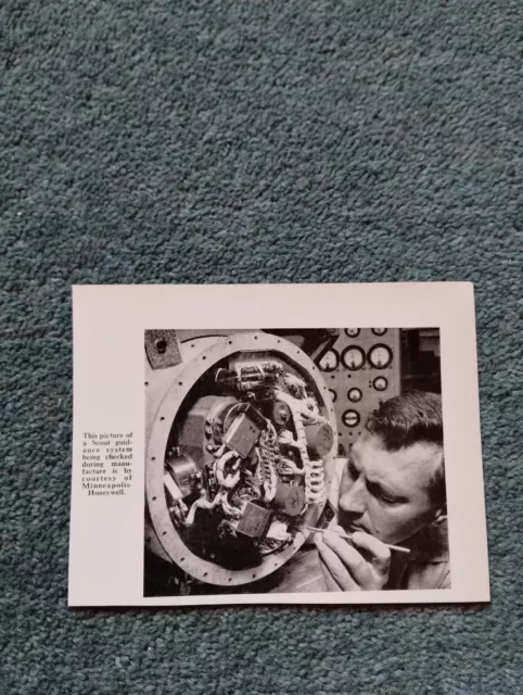 L1y Ephemera 1961 Picture Minneapolis Honeywell Worker