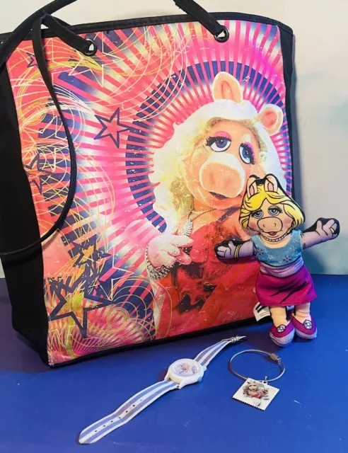 1979-04 MISS PIGGY The Muppets Jim Henson 1979 Watch, Tote, Doll, USPS Key Ring