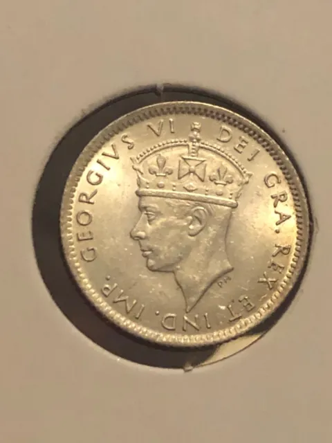 BU 1940 Newfoundland Ten 10 Cents Silver Coin (GB1-193)