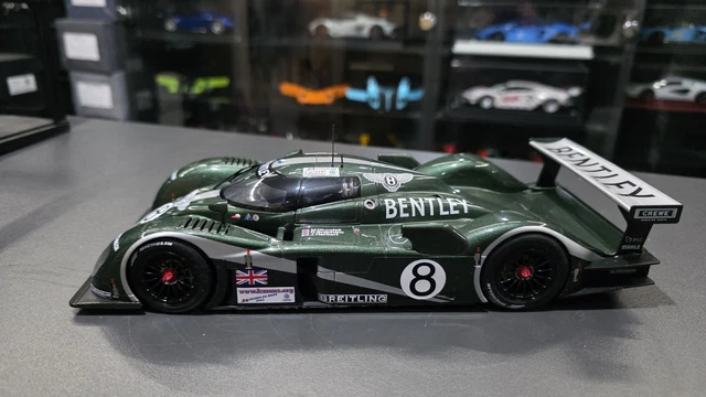 AUTOart Motorsport - 1:18 scale die-cast model of Bentley Speed 8 Le