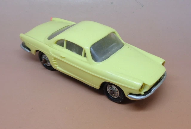 Lot De Miniatures Norev France 1/43 - Renault 4CV Floride Et Peugeot 404 - Années 60