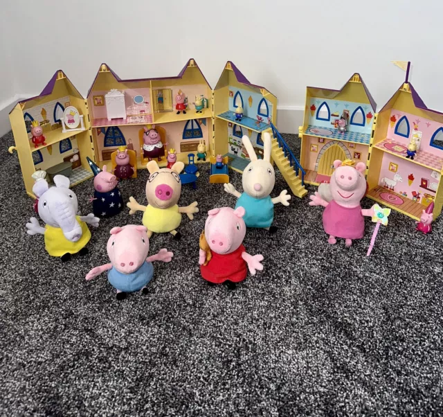 Peppa Pig Bundle House & Castle Royal Family,  Figures & Etc & Peppa Pig Ty