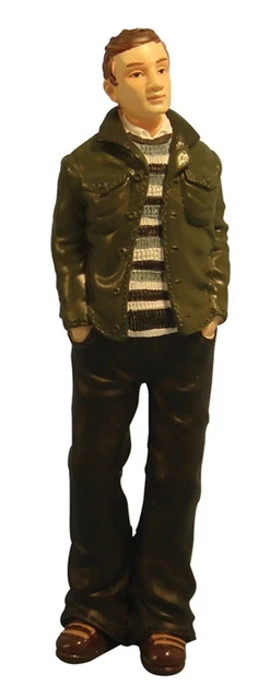 Melody Jane Dollhouse Modern Woman Porcelain Figure – 1:12 Scale Mum In Jeans & T-Shirt