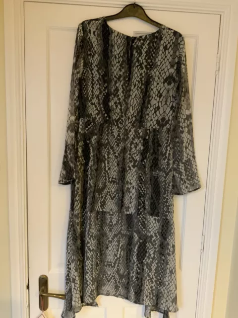 MINT VELVET LUCY Print Fluted Midi Dress Grey Snake Print Size 12 BNWT RRP 129 29.99 PicClick UK