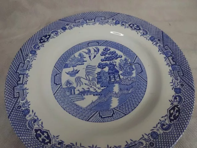 Barratts Staffordshire Blue and White Willow Pattern Dinner Plate 2
