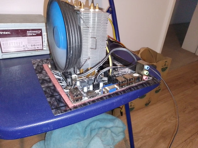 H61-ME motherboard and CPU I7-3770-3.40ghz with RAM SSD and WIFI/BLUETOOTH card