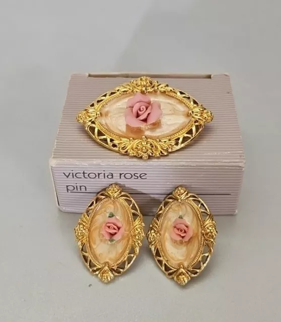 Avon Vintage Victoria Rose Golden Bisque Pink Filigree Brooch Earrings SET 1989