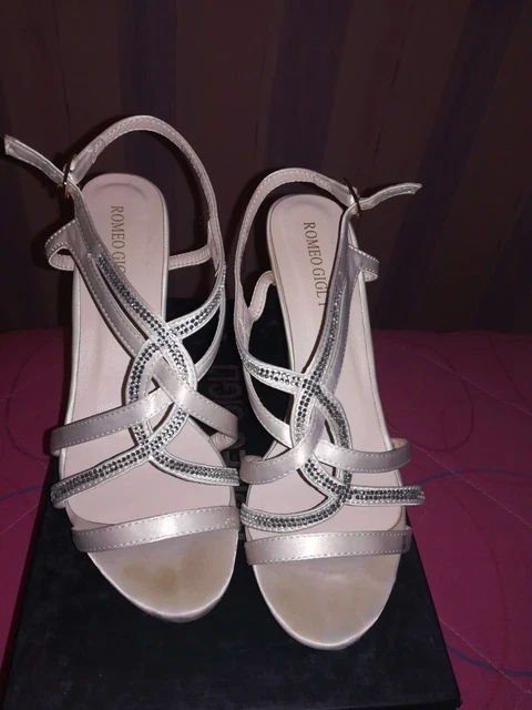 Romeo on sale gigli sandali