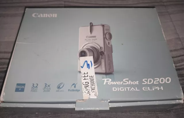 Canon PowerShot SD200 Digital ELPH 3.2MP Camera CRACKED LCD SCREEN w Charger