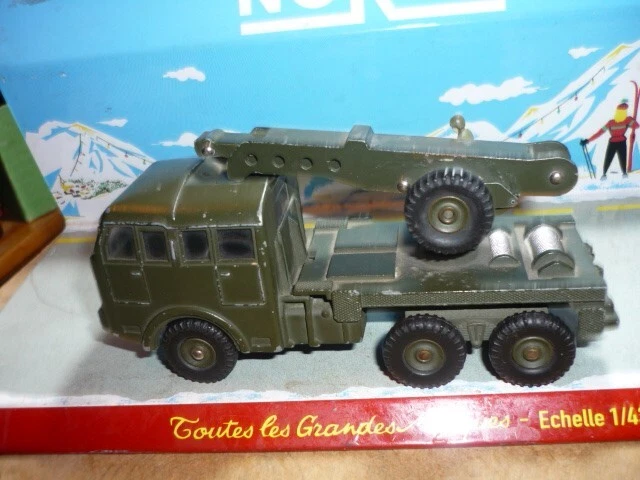 Dinky Toys - 1:50 - Camion Grue dépannage Berliet avec - Catawiki