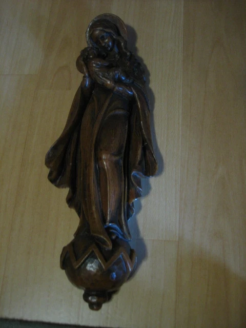 Wachsfigur, Figur aus Wachs: Heilige Maria mit Jesuskind, ca.35X15 X 5 cm, braun