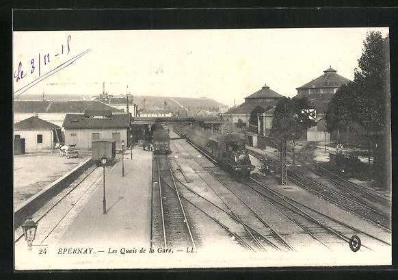 CPA Épernay, Les Quais de la Gare, La Gare