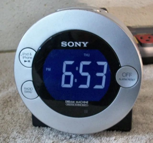 Sony ICF-C7IP AM/FM Radio Alarm Clock with iPhone & iPod Docking