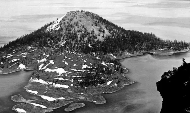 RPPC Wizard Island, Crater Lake National Park Oregon Postcard