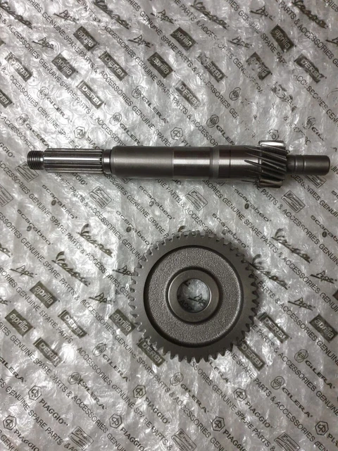 Albero Z=15 ORIGINALE per Puleggia Condotta Vespa Primavera 125 4T 3V 2013-2017