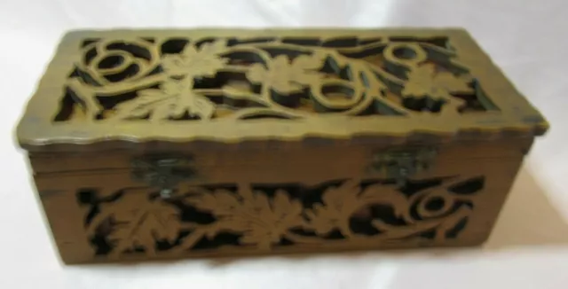 Antigua Caja de Madera Tallado Calado Cofre Rectángulo