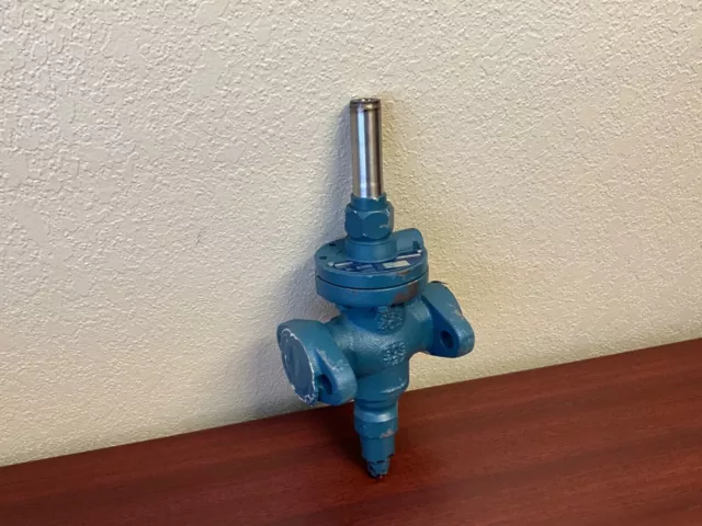 R/S S4A Solenoid Valve 3/4” Port No Coil with valve