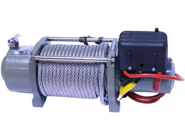 Elektrische lier 12V 7620KG 4200W, 28m Kabellengte van de lier 28m Ø12mm 3