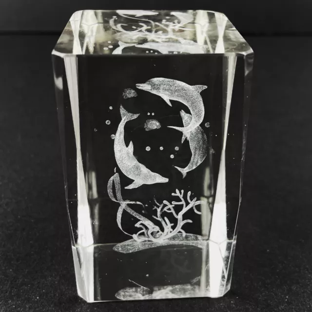 3D Laser Etched Glass Crystal Cube Paperweight Dolphins Circling Seaweed Clear