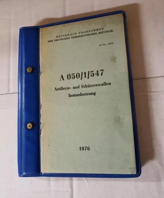 NVA DDR Handbuch / Dienstvorschrift " Artilllerie- und Schützenwaffen " 1976