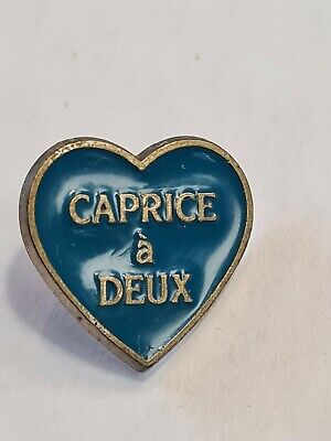 Baff, Boursin, Mikado, Caprice des dieux.... LOT 8 PIN'S série alimentaire 