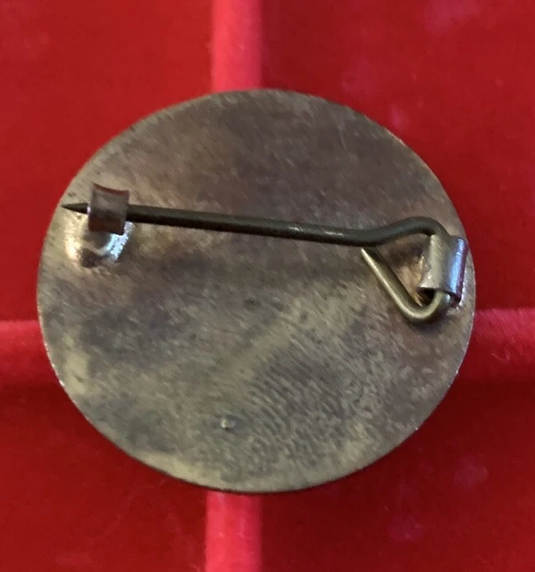 CHARLTON ATHLETIC OLD The Variants Football Badge £5.00 PicClick UK