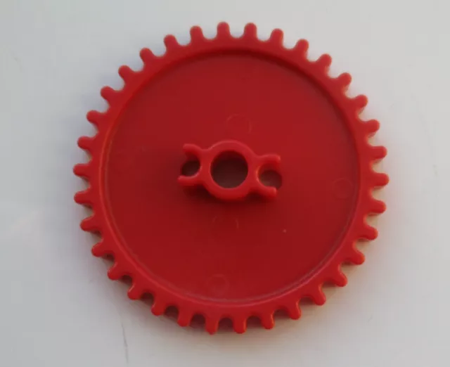 K'NEX Gear Medium  55 mm diameter with 34 teeth - Red -90985 or Yellow  - 90993