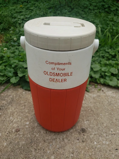 Vintage Coleman 5590 Water Jug Cooler Compliments of Your Oldsmobile Dealer 1986