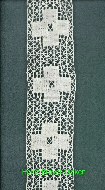 Historisches Spitzen-Band  Kreuz, ca. 1 Meter, Breite: 6,5 cm,saubere Qualität