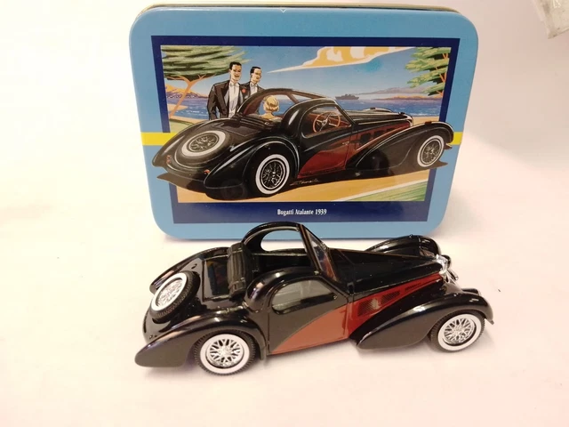 Modèle Réduit Bugatti En Métal Style Vintage - Collectionneur, Couleur Rouge - Dimensions 33x11x9 Cm