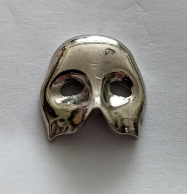 The Phantom Of The Opera Mask Vintage Pin Badge - 1986 RUG