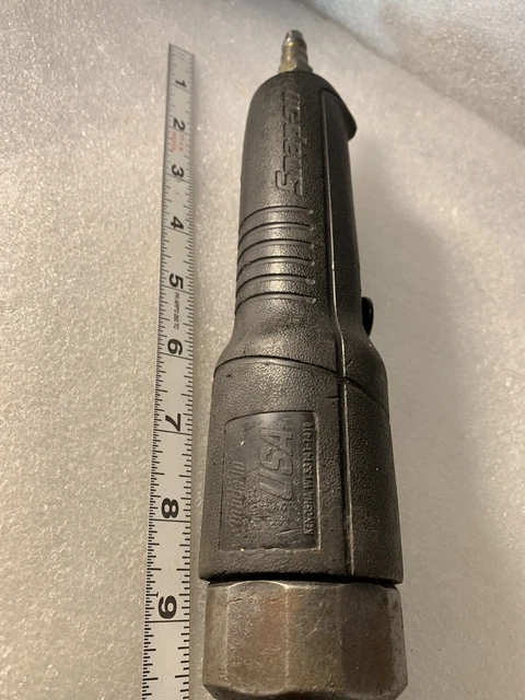Snap On # Far720 3/8” Comfort Grip Air Ratchet Wrench 4