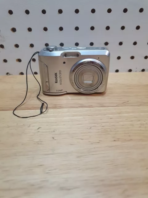 Kodak Easyshare C1550 16MP Digital Point & Shoot Camera Silver PARTS