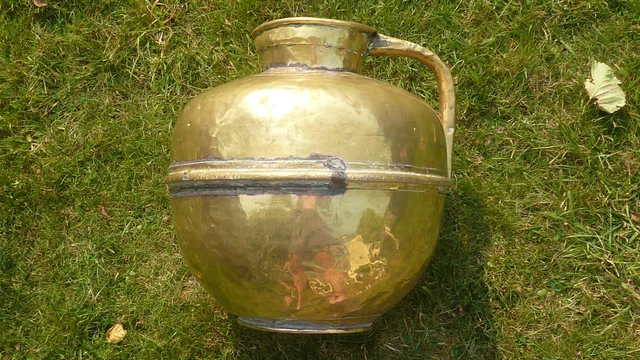 Grande Canne à Lait ou Pot à Lait Ferme Rustique en Laiton