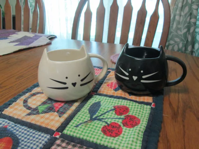 NIB Koolkatkoo Pair Of Cat Coffee Mugs Simple Cat Faces White And Black FUN