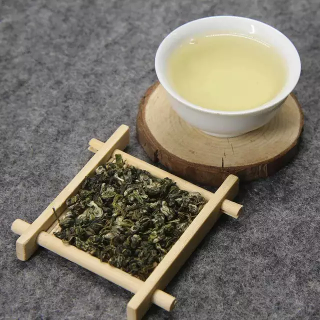 Chinese Biluochun Green Tea, New Spring Green Tea, Bi Luo Chun Chinese Green Tea