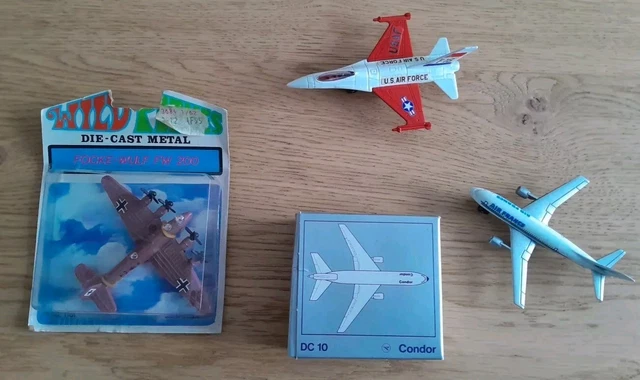 Lot De 2 Avions Looping Jouef J.F 815 - Vintage Collection
