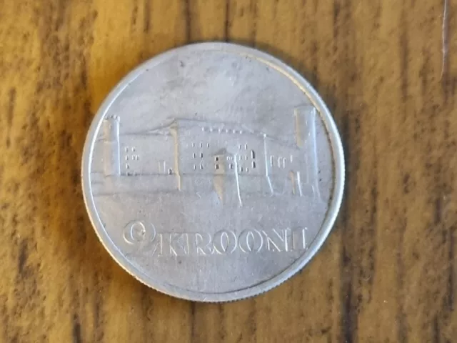 1930 Estonia 2 Krooni silver coin : 12g : Toompea Fortress at Tallinn