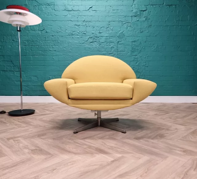 Mid Century Retro Swedish Yellow Wool 'Capri' Lounge Chair by Johannes Andersen