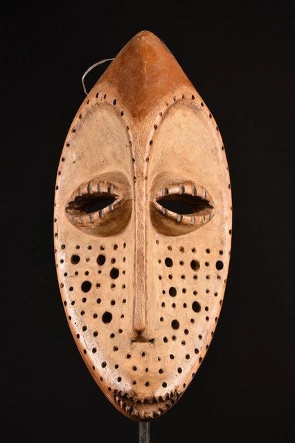 20447 African Old Lega Mask / Mask Dr Congo