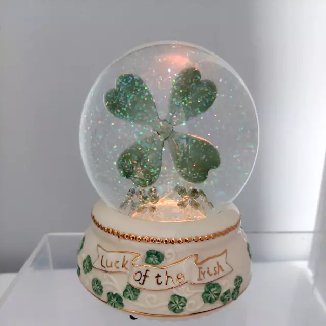 Luck of the Irish Musical Lighted Snow Globe San Francisco Music Box Shamrocks